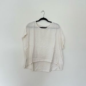 Only Child 100% Linen Tee | Size M/L